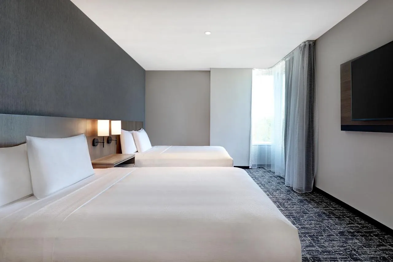 Hyatt Place Ottawa West Hotel