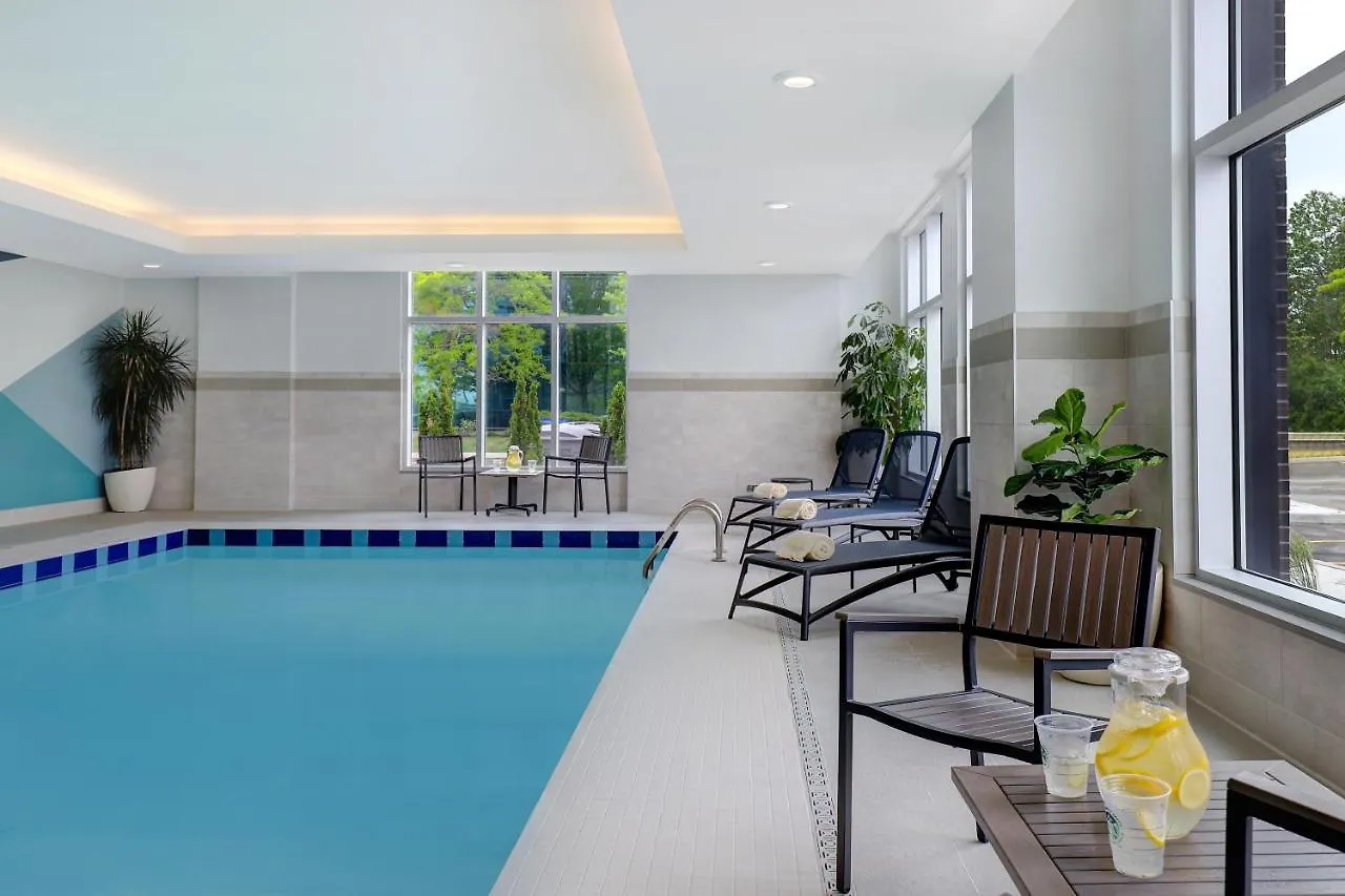 Hyatt Place Ottawa West 3*,