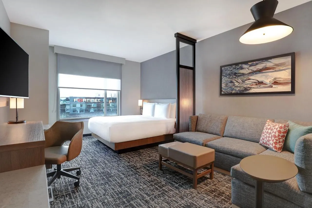Hyatt Place Ottawa West Hotel